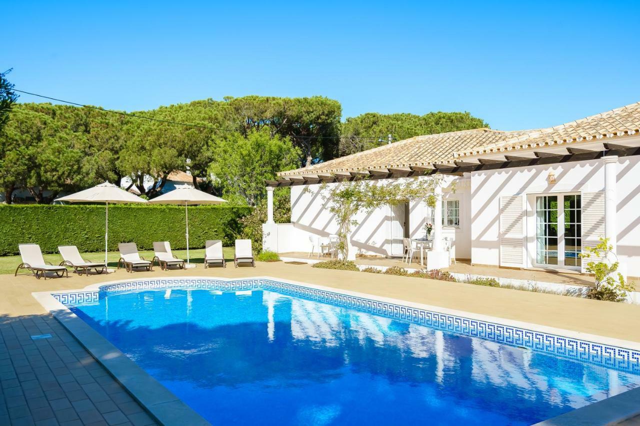 Exclusive Villa Toulouse With Pool In Falesia Algarve Αλμπουφέιρα Εξωτερικό φωτογραφία