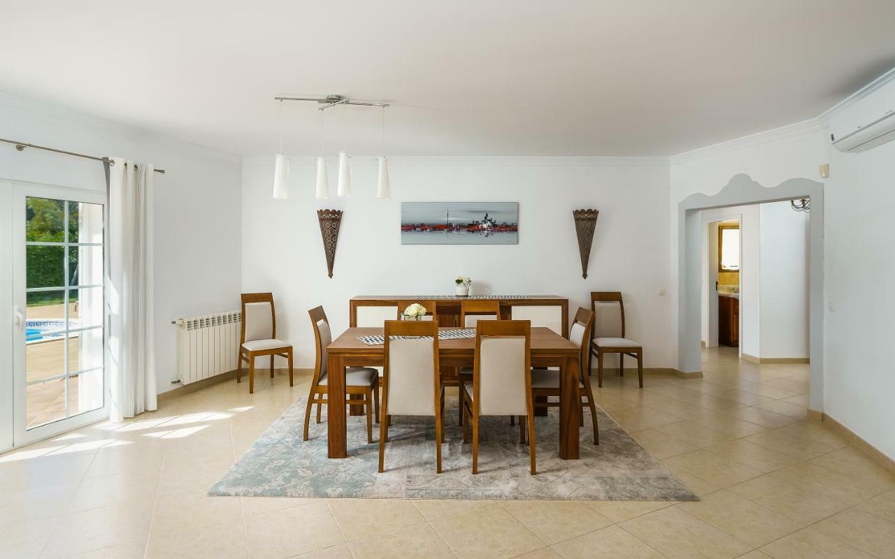 Exclusive Villa Toulouse With Pool In Falesia Algarve Αλμπουφέιρα Εξωτερικό φωτογραφία