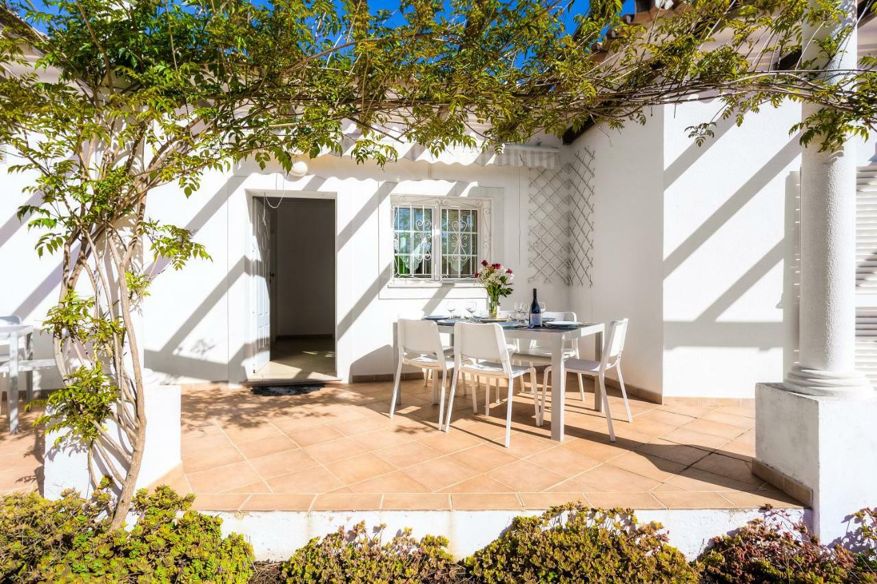 Exclusive Villa Toulouse With Pool In Falesia Algarve Αλμπουφέιρα Εξωτερικό φωτογραφία